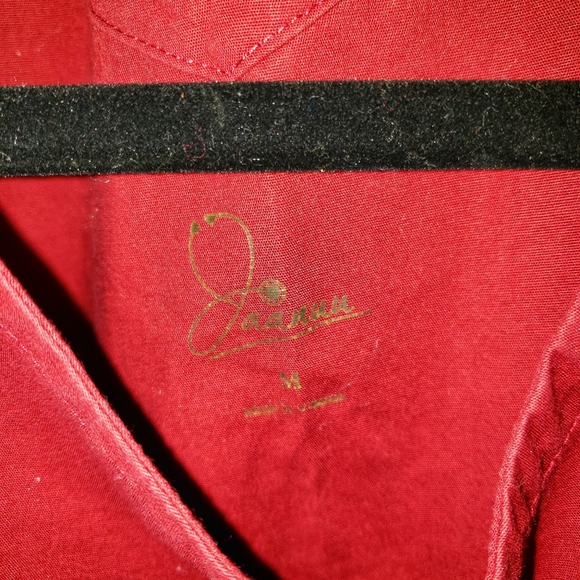 Jaanuu scrub top medium - Picture 3 of 3